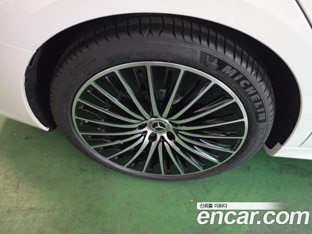 Mercedes-Benz E-Class (W214) E450 4MATIC Exclusive 2025 — фото 19