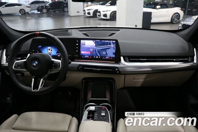 BMW X1 (U11) M35i xDrive 2025 — фото 8
