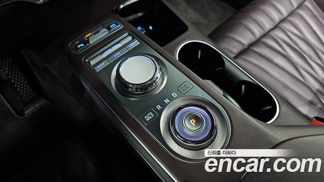 Genesis GV70 2.2 Diesel AWD 2021 — фото 9