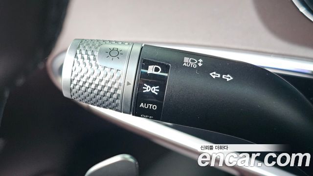 Genesis GV70 2.2 Diesel AWD 2021 — фото 20