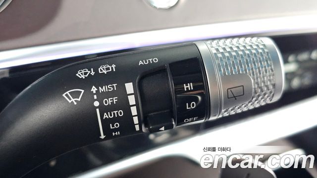 Genesis GV70 2.2 Diesel AWD 2021 — фото 27