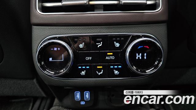 Genesis GV70 2.2 Diesel AWD 2021 — фото 35