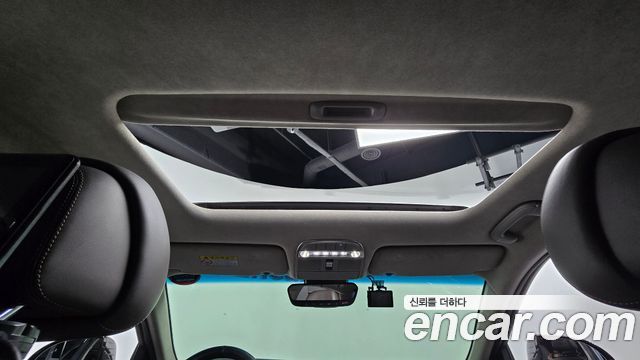 Genesis EQ900 3.3 T-GDI AWD Prestige 2016 — фото 17
