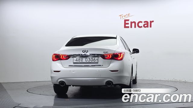 Infiniti Q50 2.2d Premium 2016 — фото 4
