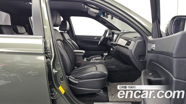 KG Mobility (SsangYong) Rexton Sports Khan Diesel 2.2 4WD Prestige 2021 — фото 11
