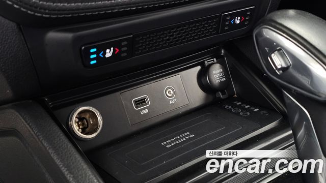 KG Mobility (SsangYong) Rexton Sports Khan Diesel 2.2 4WD Prestige 2021 — фото 18