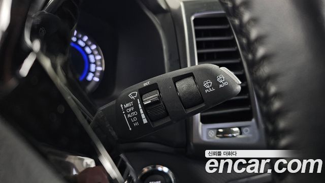 KG Mobility (SsangYong) Rexton Sports Khan Diesel 2.2 4WD Prestige 2021 — фото 29