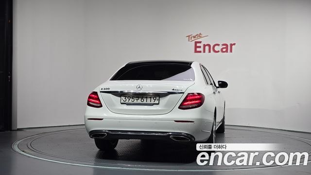 Mercedes-Benz E-Class (W213) E300 4MATIC Exclusive 2019 — фото 4