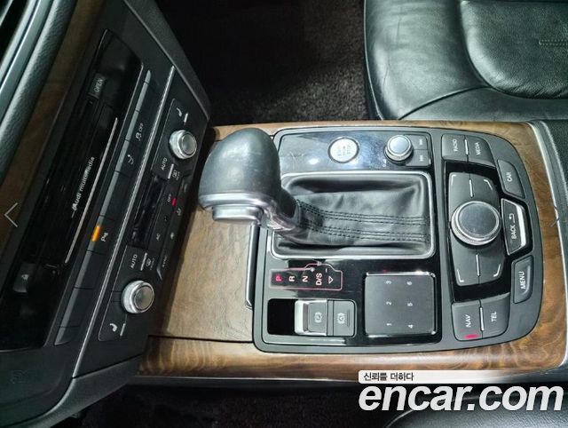 Audi A7 3.0 TFSI Quattro Dynamic 4G 2012 — фото 17