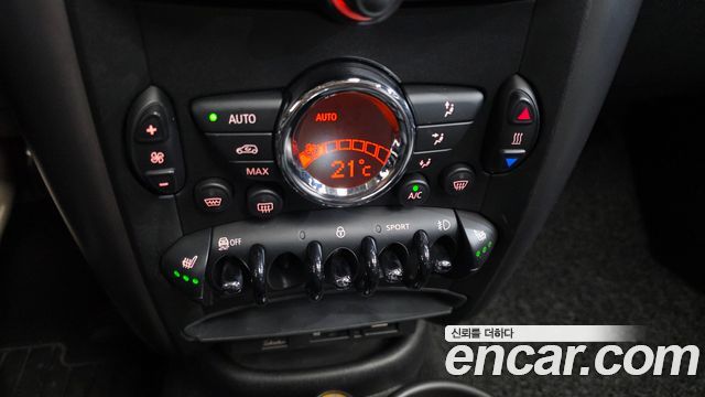 MINI Cooper SD Paceman ALL4 2013 — фото 17