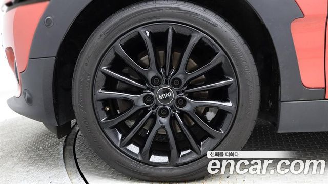MINI Cooper Clubman Classic Plus 2nd 2022 — фото 5