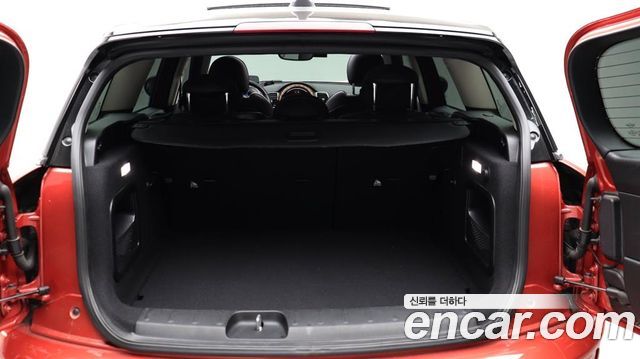 MINI Cooper Clubman Classic Plus 2nd 2022 — фото 8