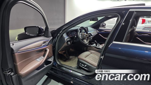 BMW 5 Series (G30) 530i M Sport Package Plus 2020 — фото 10