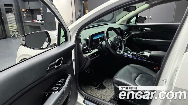 Kia Sportage (V) LPG 2.0 2WD Signature 2023 — фото 10