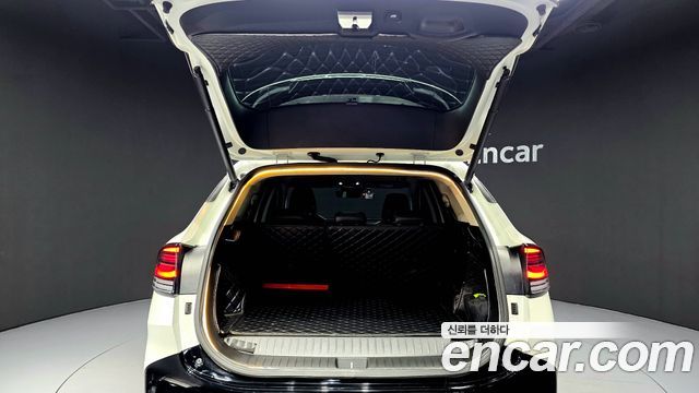 Kia Sportage (V) LPG 2.0 2WD Signature 2023 — фото 24