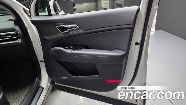 Kia Sportage (V) LPG 2.0 2WD Signature 2023 — фото 30