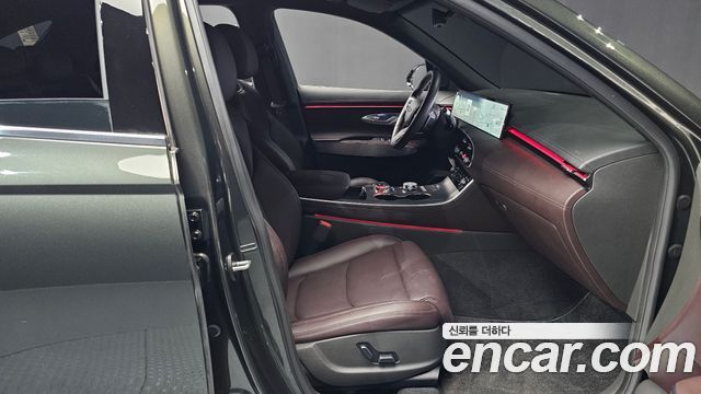 Genesis GV70 2.5T Gasoline AWD 2025 — фото 15