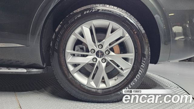 Genesis GV70 2.5T Gasoline AWD 2025 — фото 27