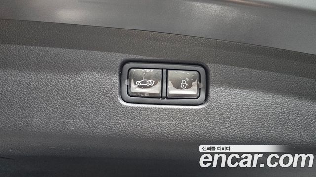 Genesis GV70 2.5T Gasoline AWD 2025 — фото 35