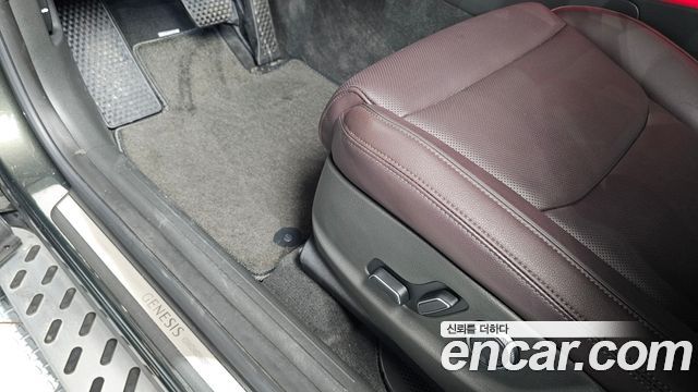 Genesis GV70 2.5T Gasoline AWD 2025 — фото 36