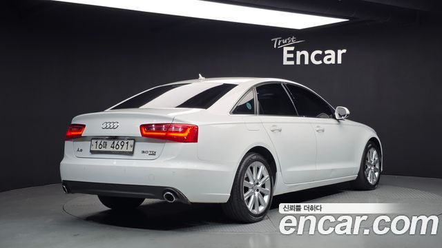 Audi A6 3.0 TDI Quattro C7 2012 — фото 2