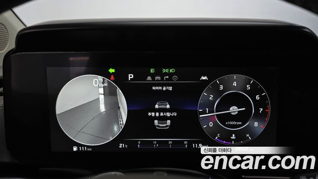 Kia Carnival (IV) Gasoline 9-Seater Signature 2023 — фото 8