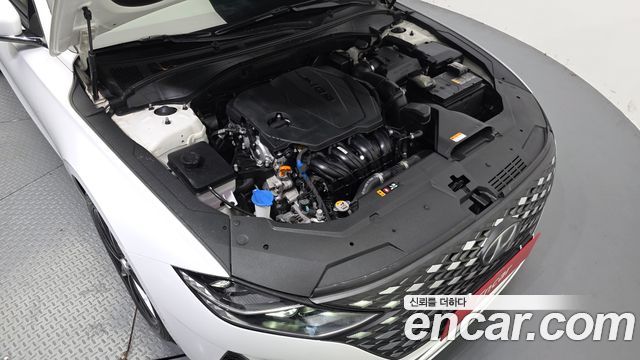 Hyundai Grandeur (IG) 2.5 Le Blanc 2023 — фото 6