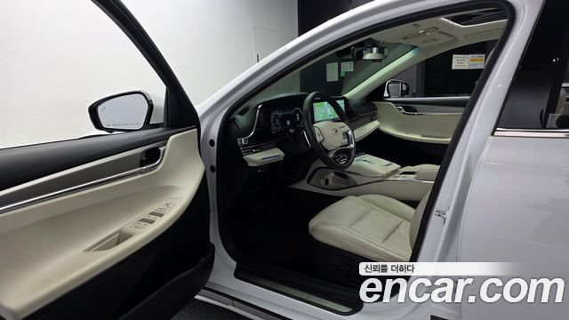 Hyundai Grandeur (IG) 2.5 Le Blanc 2023 — фото 10