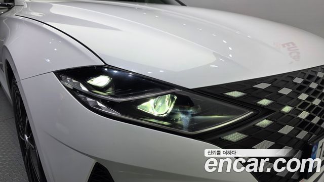 Hyundai Grandeur (IG) 2.5 Le Blanc 2023 — фото 22