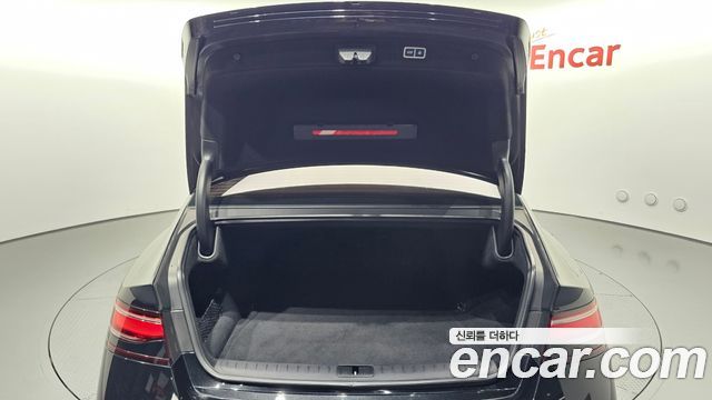 Genesis G90 (RS4) Gasoline 3.5 Turbo AWD 2023 — фото 18