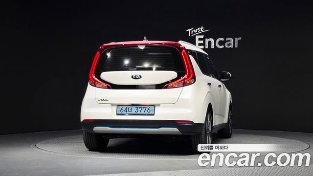 Kia Soul Booster EV Noblesse 2019 — фото 4