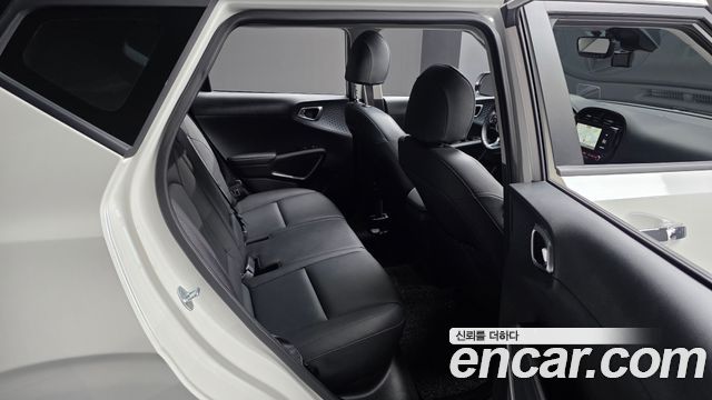 Kia Soul Booster EV Noblesse 2019 — фото 15