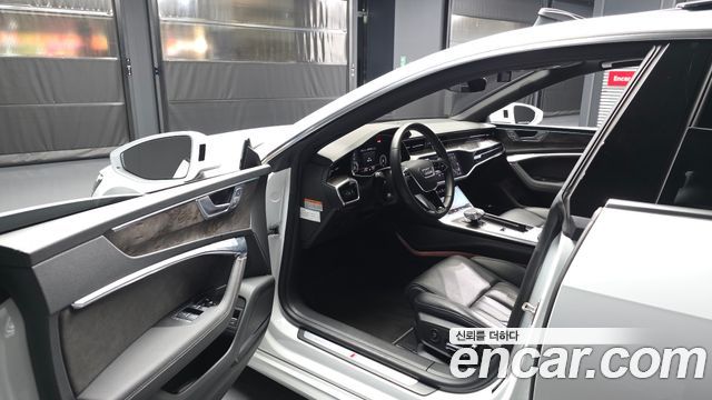 Audi A7 (4K) 55 TFSI Quattro Premium 2020 — фото 10