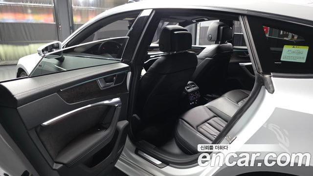 Audi A7 (4K) 55 TFSI Quattro Premium 2020 — фото 26