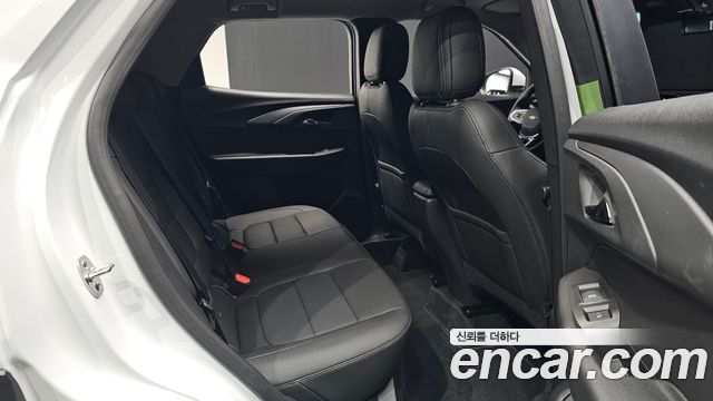 Chevrolet Trailblazer 1.3 Turbo 2WD Premire 2026 — фото 12