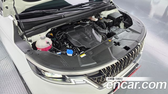 Kia Carnival (IV) Gasoline 9-Seater Signature 2023 — фото 6