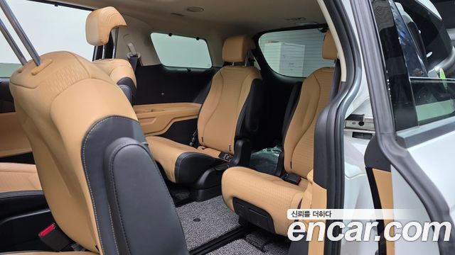 Kia Carnival (IV) Gasoline 9-Seater Signature 2023 — фото 11