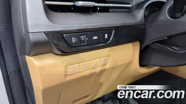 Kia Carnival (IV) Gasoline 9-Seater Signature 2023 — фото 13