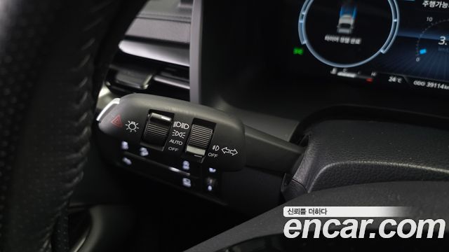 KG Mobility (SsangYong) Rexton Sports Khan Diesel 2.2 4WD Culman Prestige 2024 — фото 30