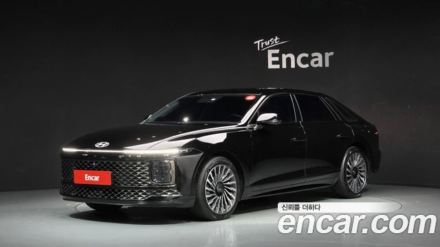 Hyundai Grandeur (GN7) 2,5 Gasoline 2WD Calligraphy 2025 — фото 1