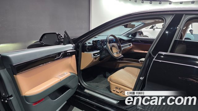Hyundai Grandeur (GN7) 2,5 Gasoline 2WD Calligraphy 2025 — фото 10