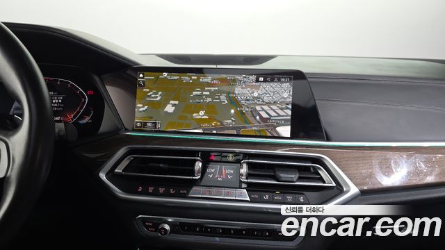 BMW X5 (G05) xDrive 40i xLine 2022 — фото 14