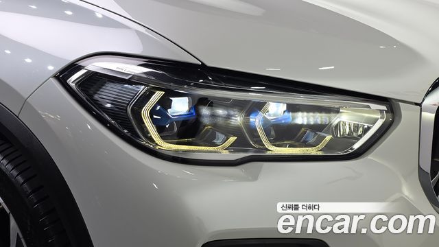 BMW X5 (G05) xDrive 40i xLine 2022 — фото 22