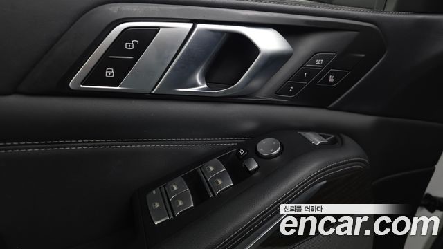 BMW X5 (G05) xDrive 40i xLine 2022 — фото 29