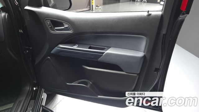 Chevrolet Real New Colorado 3.6 Z71-X Midnight 4WD 2022 — фото 30