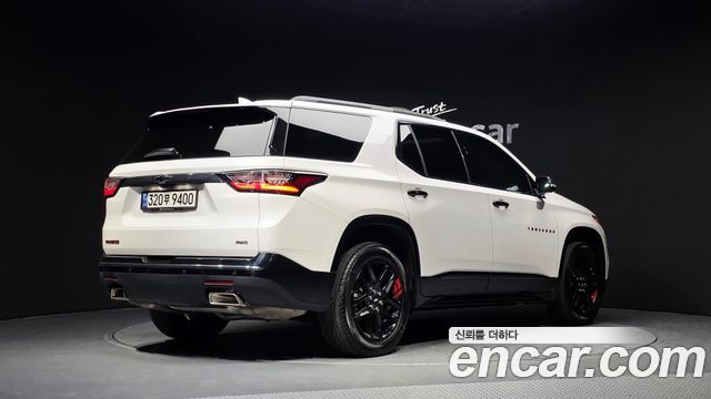 Chevrolet Traverse 3.6 AWD Redline 2020 — фото 2