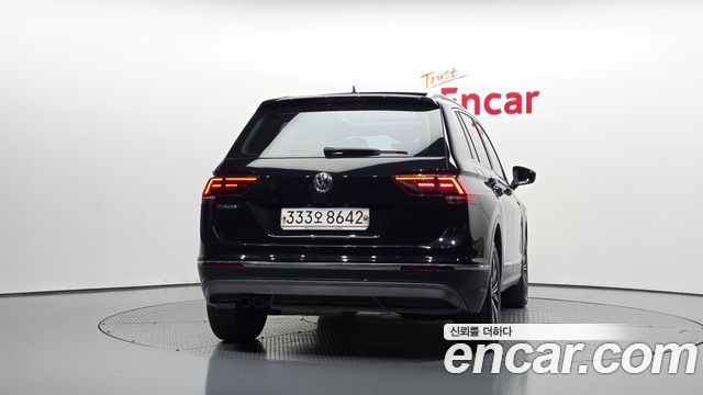Volkswagen Tiguan (II) 2.0 TDI Prestige 2020 — фото 4