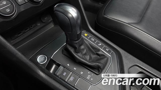 Volkswagen Tiguan (II) 2.0 TDI Prestige 2020 — фото 9