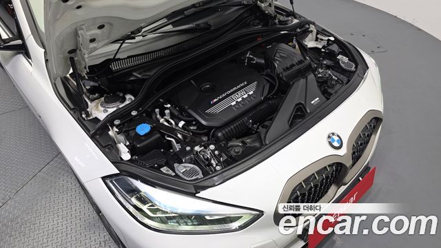 BMW 1 Series (F40) M135i xDrive 2022 — фото 6
