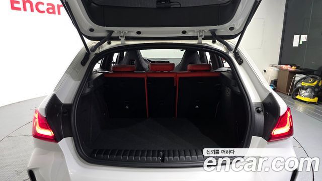 BMW 1 Series (F40) M135i xDrive 2022 — фото 20